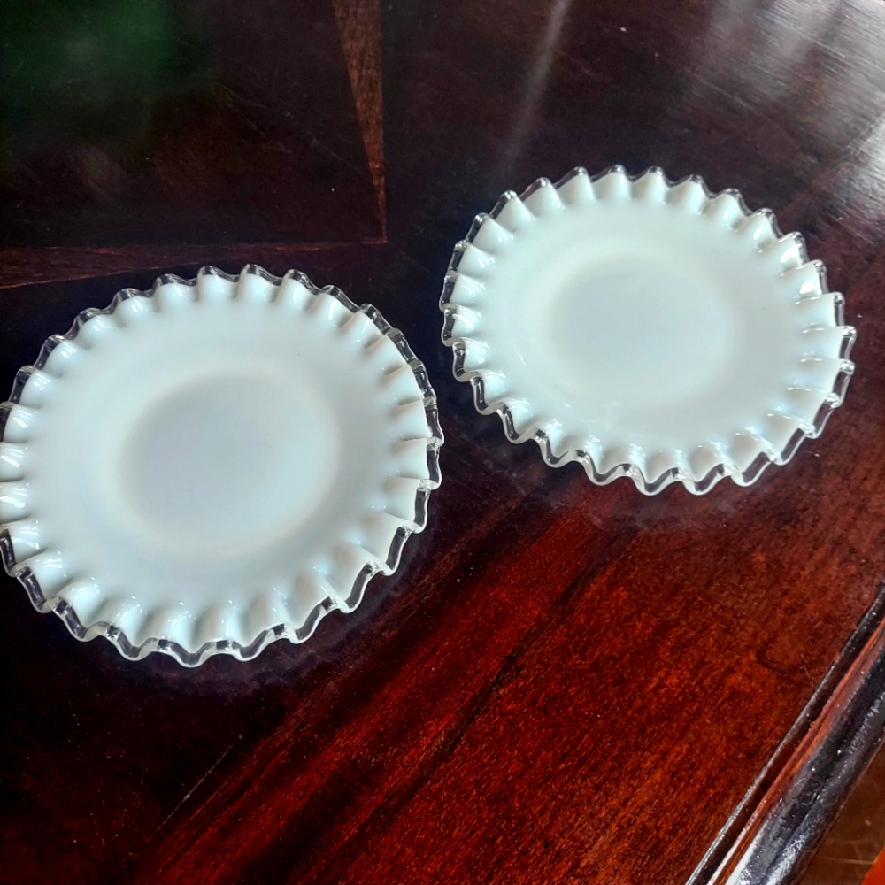 Two Vintage Fenton Silver Crest small milk glass plates